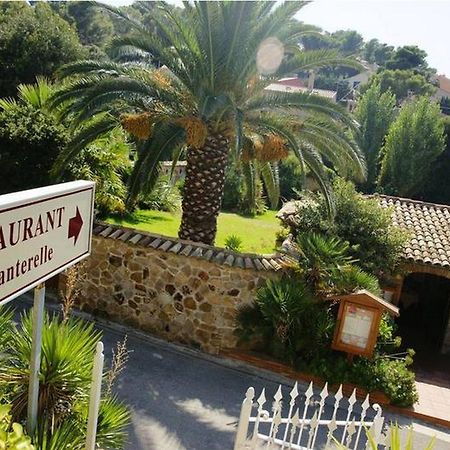 L' Escapade Hotel & Restaurant Le Pradet Bagian luar foto