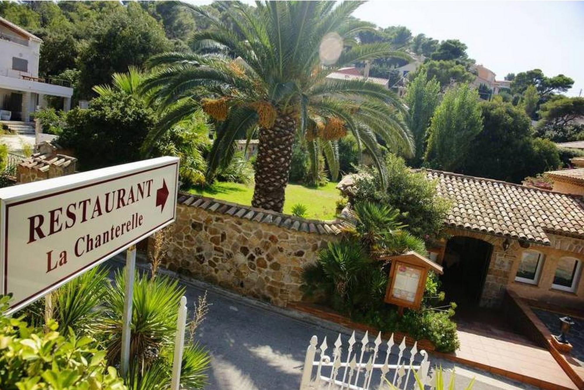 L' Escapade Hotel & Restaurant Le Pradet Bagian luar foto