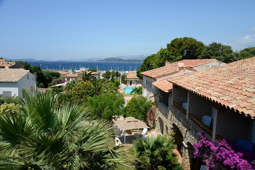 L' Escapade Hotel & Restaurant Le Pradet Bagian luar foto